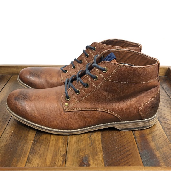 boots with blue laces